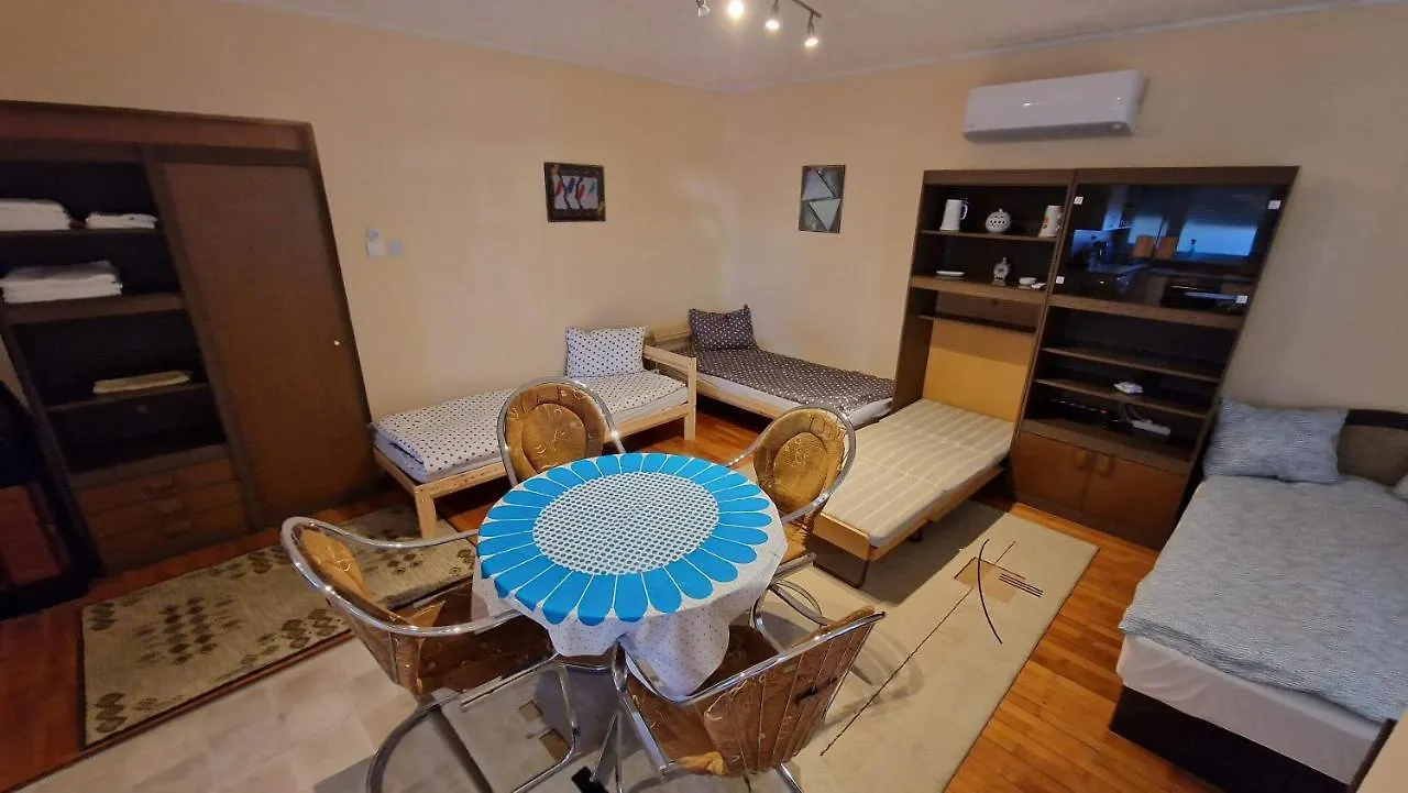 Friendly Apartment In The Suburb. Budapest